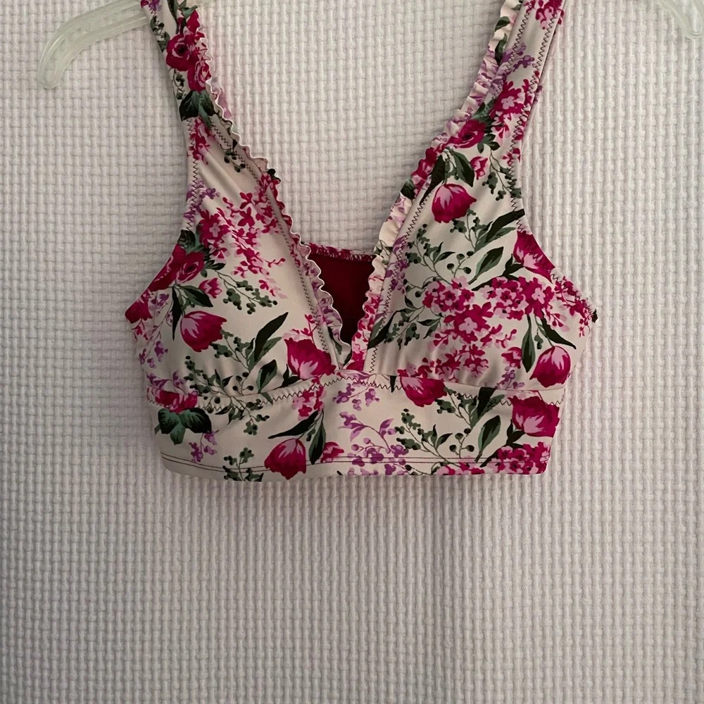 MOSSIMO Pink floral crop top size S. - Picture 2 of 4